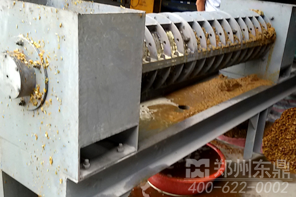 新疆石河子小時3噸辣椒皮脫水機設備